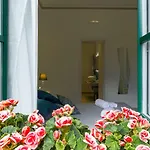 Guest Rose Pensión 3*