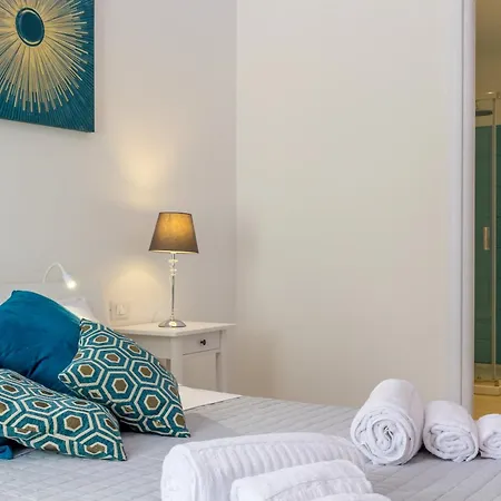 Guest Rose Guest house